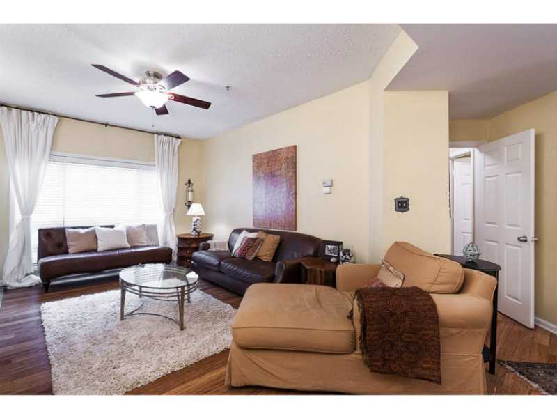 Unit 1006 - 1250 Parkwood Circle