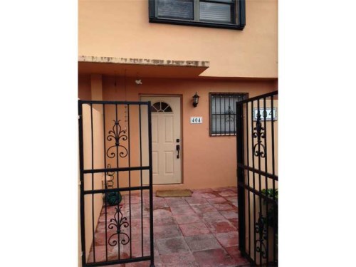 8050 SW 152 AV # 404