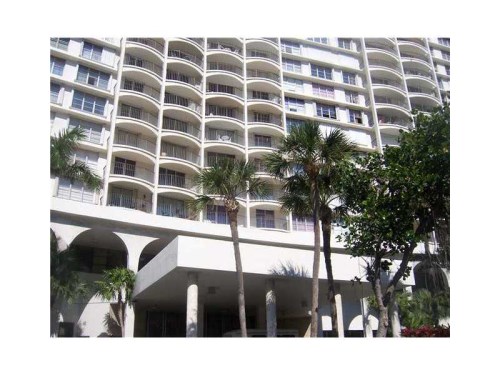 3800 OCEAN DR # 1423