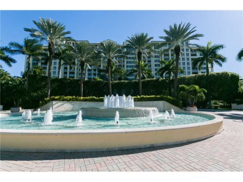 445 GRAND BAY DR # 603