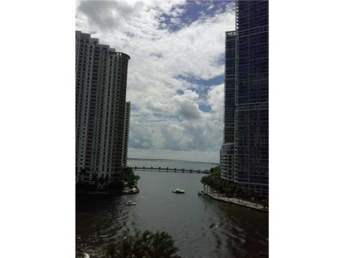 300 S BISCAYNE BL # L-806