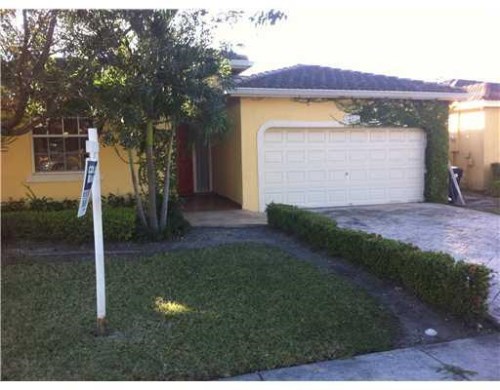 12502 SW 119 CT