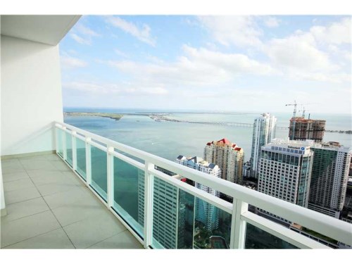 950 BRICKELL BAY DRIVE # 5505