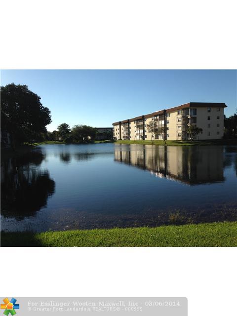 4940 E Sabal Palm Blvd # 305