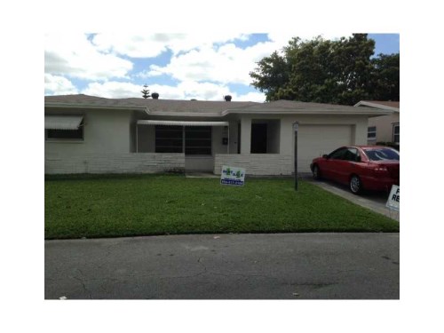 7412 NW 58 CT