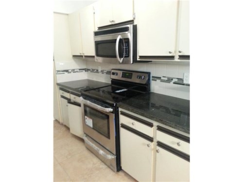 10441 SW 155 CT # 9-915