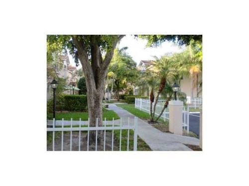 11068 SW 152 CT