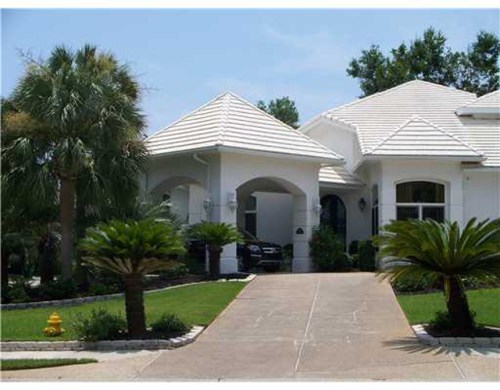 2011 Bayou Laporte Dr