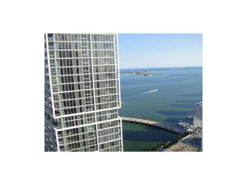 485 BRICKELL AV # 3001