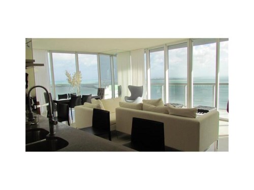 495 BRICKELL AV # 5201