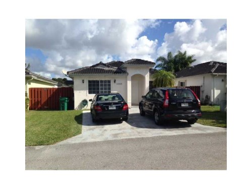 13869 SW 151 CT