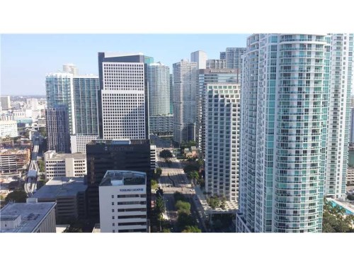 1060 BRICKELL AV # 3301