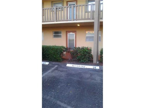 6570 ROYAL PALM # 115J