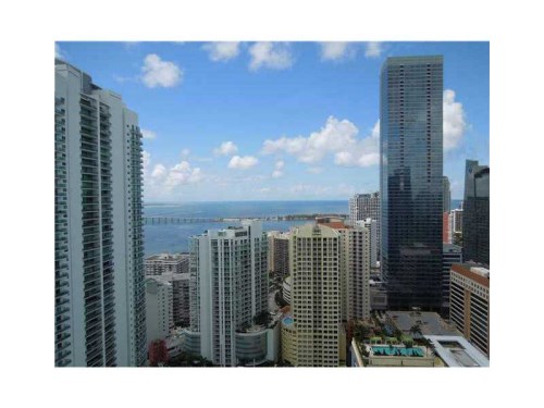 1200 BRICKELL BAY DR # 1722