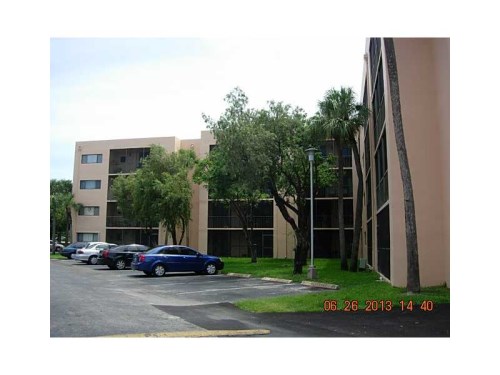 8650 SW 133 AV # 104