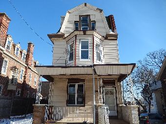 4623 Pulaski Ave