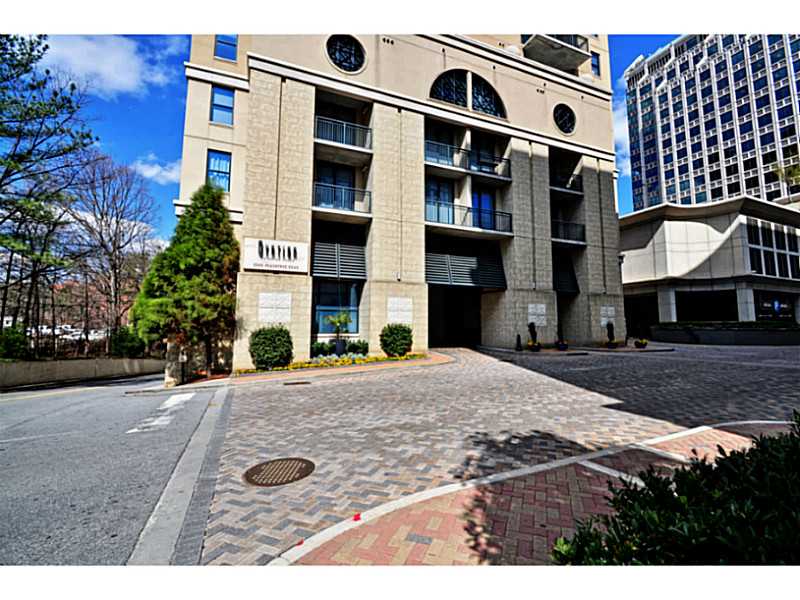 Unit 1808 - 3040 Peachtree Road