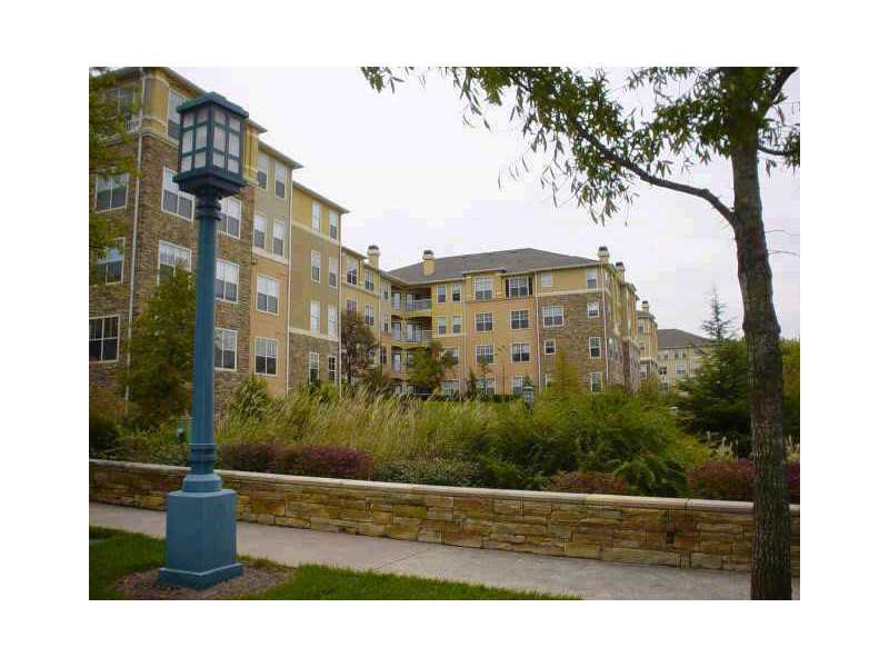 Unit 2407 - 10 Perimeter Summit Boulevard Ne