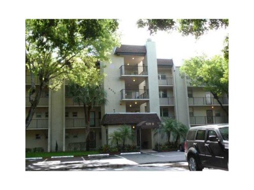 9235 LAGOON PL # 209