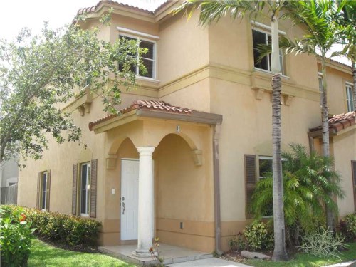 8526 NW 107 # 1-40