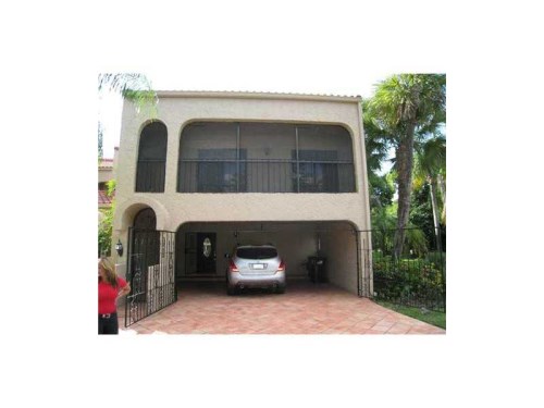 3710 ESTEPONA AV # 16-B2