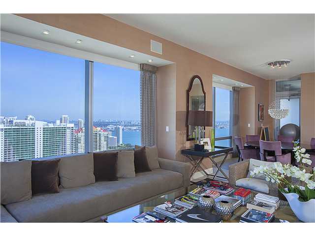 1425 BRICKELL AV # 42C