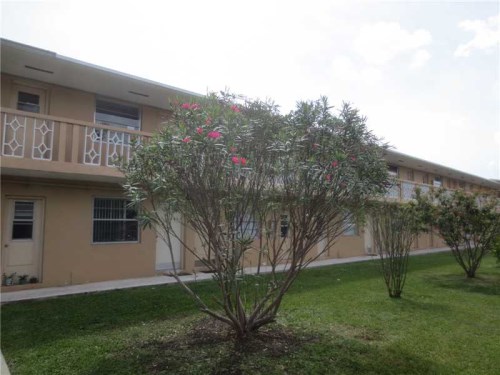 3901 SW 78 CT # 219