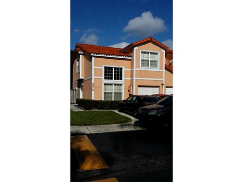 2270 SW 83 TE # 2270