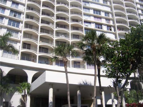 3800 S OCEAN DR # 414