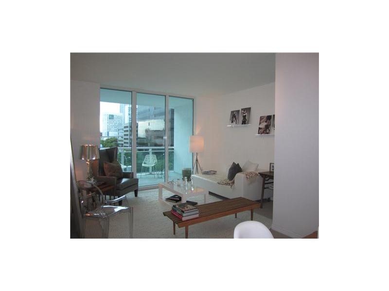 950 BRICKELL BAY DR # 401