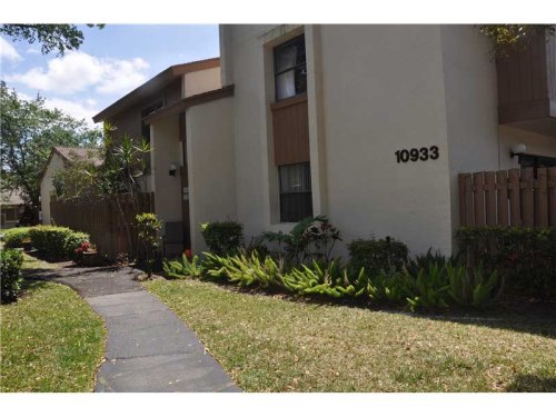 10933 SW 113 PL # 74-B