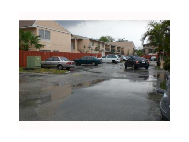 15690 SW 82 CR # 9-1