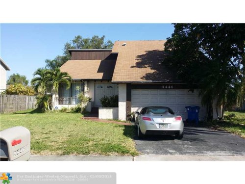 9446 NW 46 CT