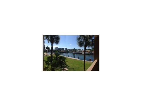 301 GOLDEN ISLES DR # 215