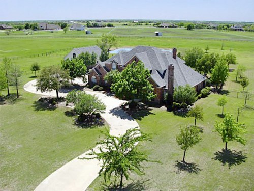 2224 Bluebonnet Drive