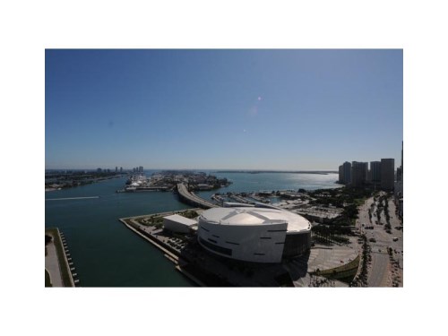 900 BISCAYNE BL # 3503