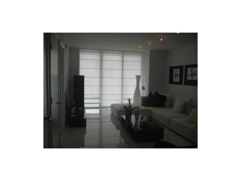 50 BISCAYNE BL # 2605