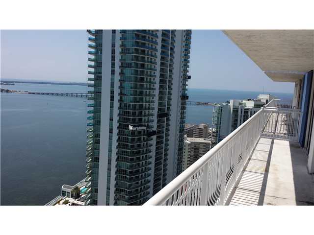 1200 BRICKELL BAY DR # 3602