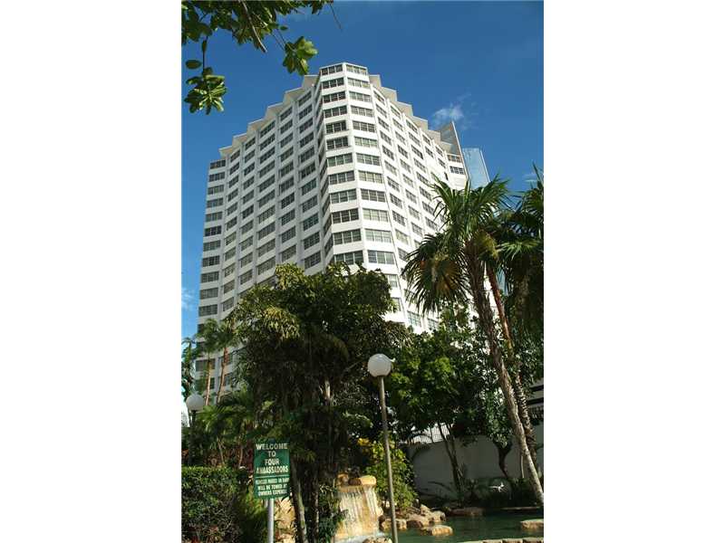 999 BRICKELL BAY DR # 303