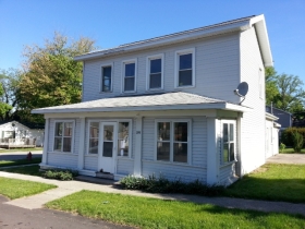 256 W Main St