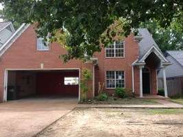 2982 Woodland Elm Cv S