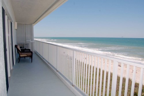 2035 Highway A1a # 404