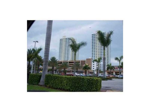 1755 E HALLANDALE BEACH BL # 1701E