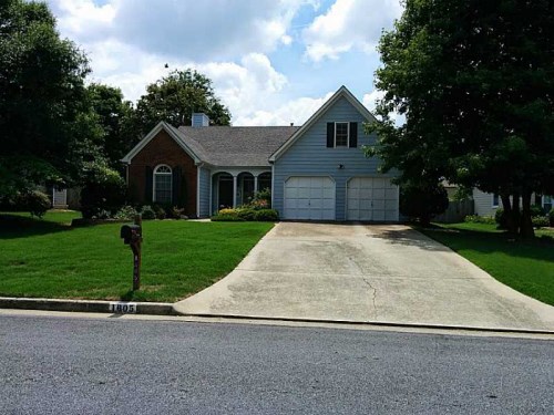 1605 Hill Crossing Court