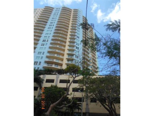 2475 BRICKELL AV # 1808