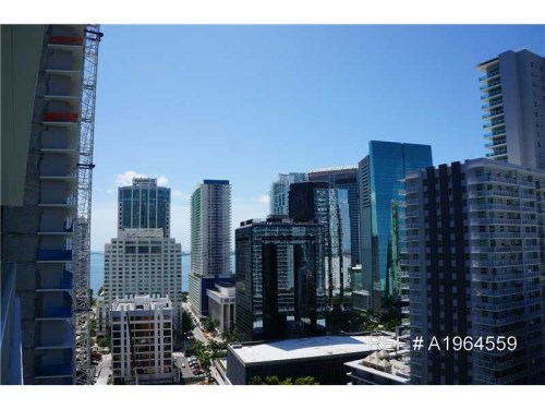 1111 SW 1 AV # 2218-N