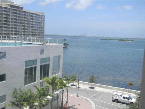 2000 BAYSHORE DRIVE # 526