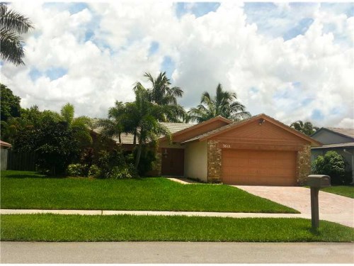 7611 NW 18 CT