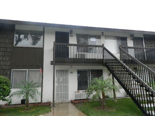 7100 Cerritos Avenue Unit 216