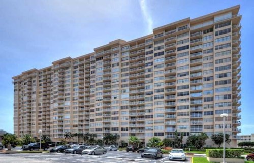 18041 BISCAYNE BL # 202-4